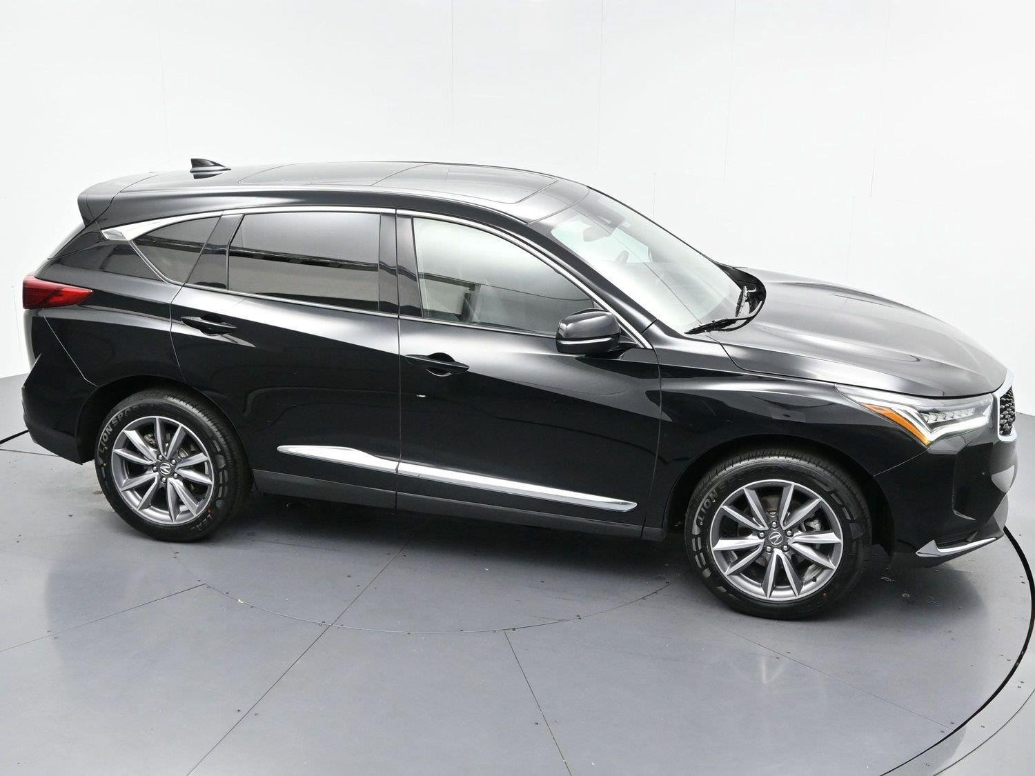 Used 2023 Acura RDX w/ Technology Package AWD/4WD image 36