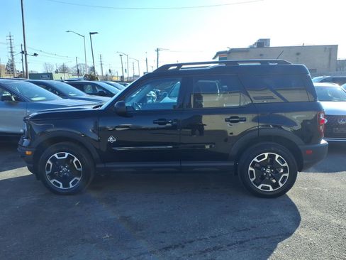 Used 2024 Ford Bronco Sport Outer Banks w/ Tech Package AWD/4WD image 8