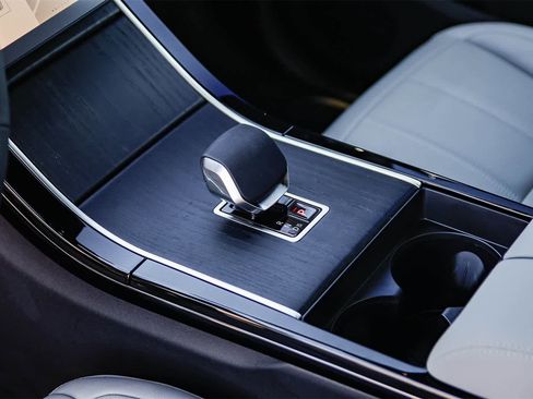 New 2026 Land Rover Range Rover Evoque S image 20