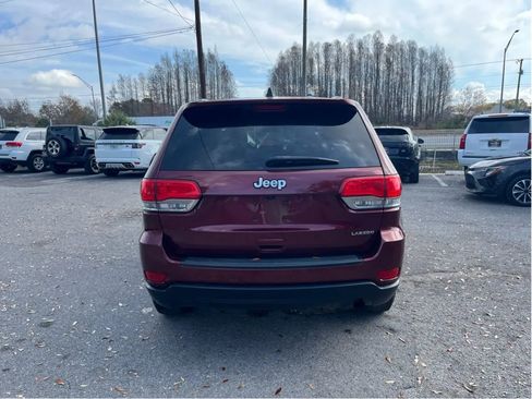 Used 2018 Jeep Grand Cherokee Laredo RWD image 6