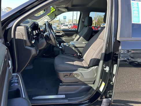 Certified 2025 Chevrolet Silverado 1500 LT image 19
