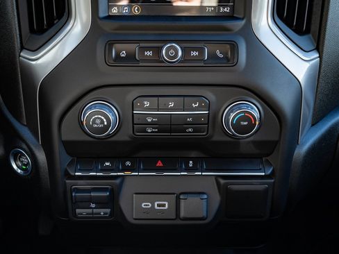 Used 2023 Chevrolet Silverado 1500 W/T w/ WT Value Package image 34