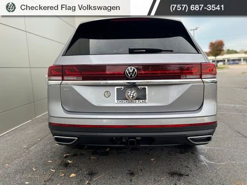 New 2026 Volkswagen Atlas SE image 11