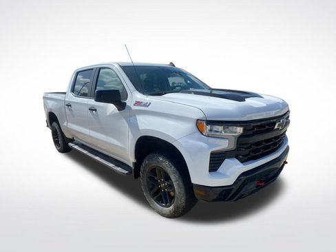Used 2024 Chevrolet Silverado 1500 LT Trail Boss w/ Protection Package AWD/4WD image 42