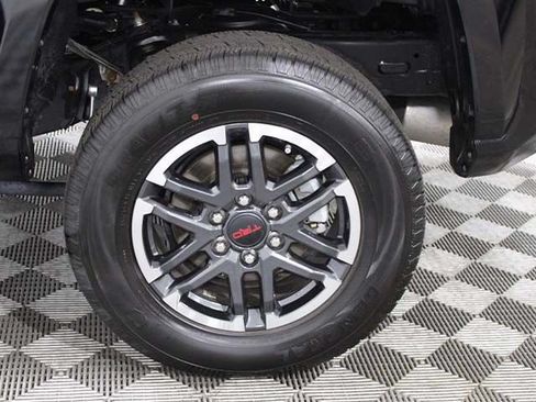 Certified 2025 Toyota Tacoma TRD Sport AWD/4WD image 17