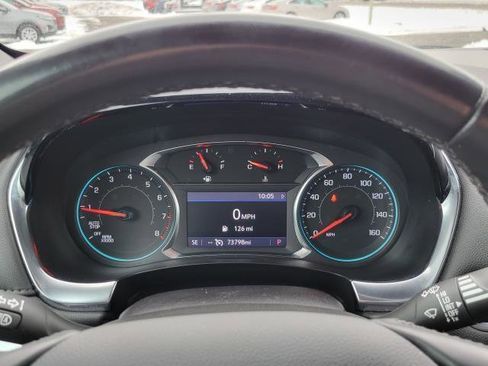 Used 2023 Chevrolet Traverse LT image 12