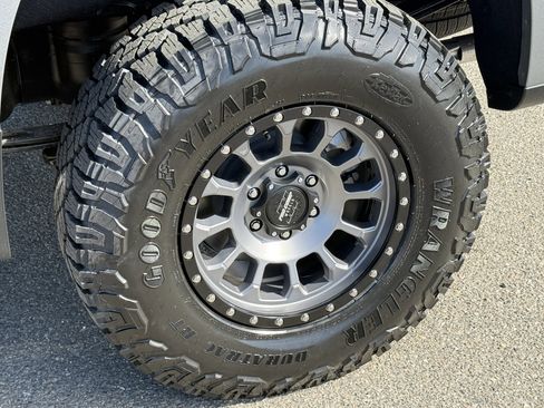 New 2026 Chevrolet Silverado 1500 LTZ w/ LTZ Premium Package AWD/4WD image 29