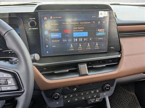 New 2026 Subaru Outback Touring image 12