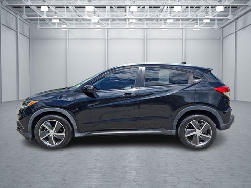 Used 2021 Honda HR-V EX image 2