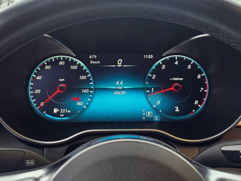 Used 2021 Mercedes-Benz GLC 300 GLC 300 image 25