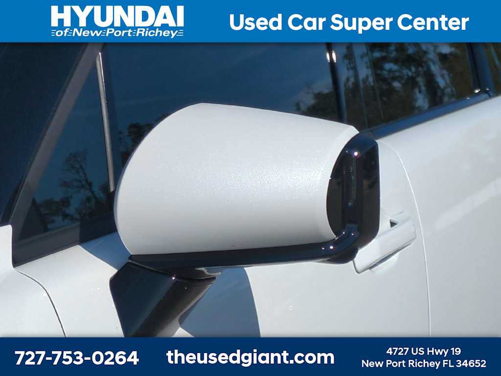 Used 2027 Hyundai Palisade Calligraphy FWD image 11