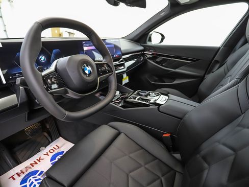 New 2026 BMW 530i xDrive 530i xDrive w/ Premium Package image 10