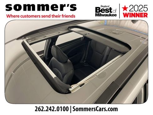 Used 2025 Subaru Forester Touring image 19