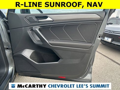 Used 2024 Volkswagen Tiguan SEL R-Line image 34