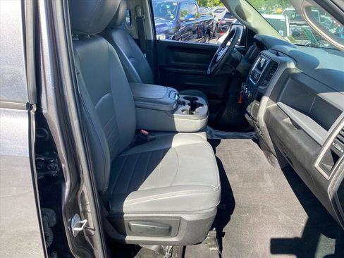 Used 2019 RAM 1500 Express AWD/4WD image 23