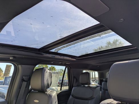 New 2026 Ford Expedition Platinum w/ Stealth Performance Package AWD/4WD image 25