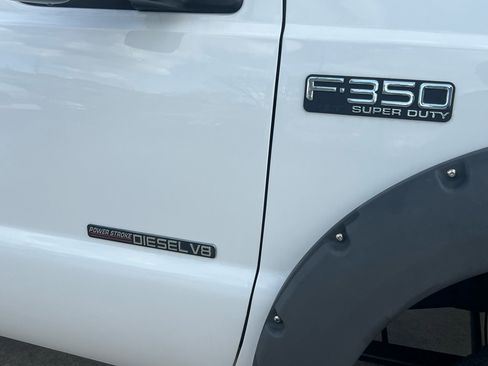 Used 2000 Ford F350 4x4 Regular Cab DRW Super Duty image 15