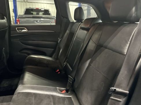 Used 2015 Jeep Grand Cherokee Altitude AWD/4WD image 30