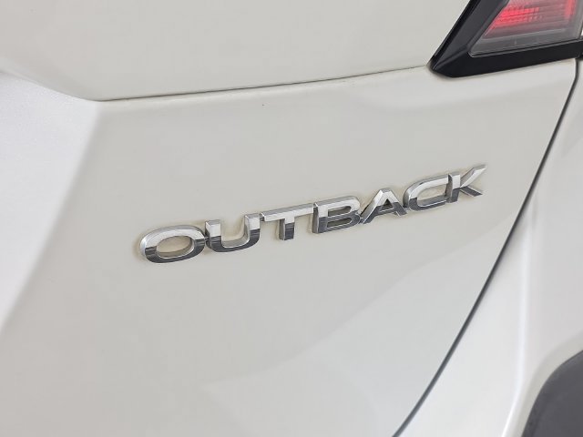 Used 2020 Subaru Outback Limited w/ Popular Package #2 AWD/4WD image 11