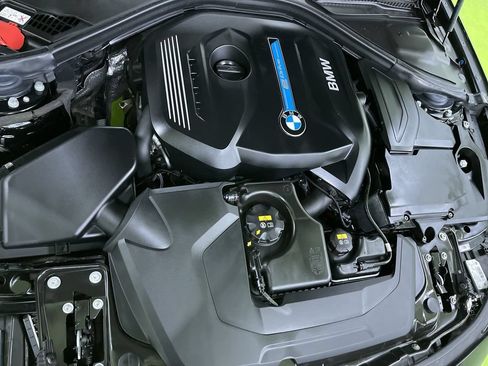 Used 2018 BMW 330e w/ Convenience Package RWD image 30