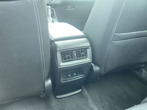 Used 2025 Honda CR-V Sport image 21