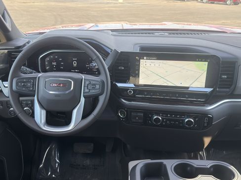 New 2026 GMC Sierra 3500 SLE w/ SLE Value Package image 32