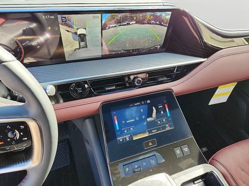 New 2026 INFINITI QX80 Autograph w/ Premium Cargo Package image 9