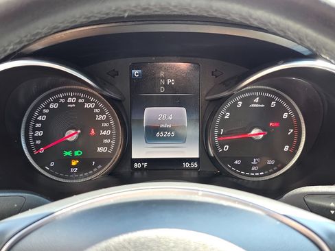 Used 2017 Mercedes-Benz C 300 Sedan image 29