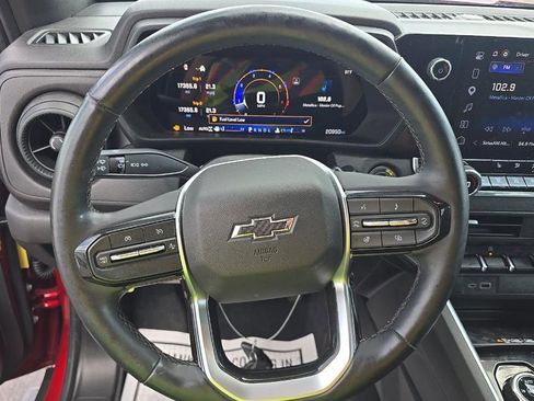 Used 2025 Chevrolet Colorado Trail Boss AWD/4WD image 14