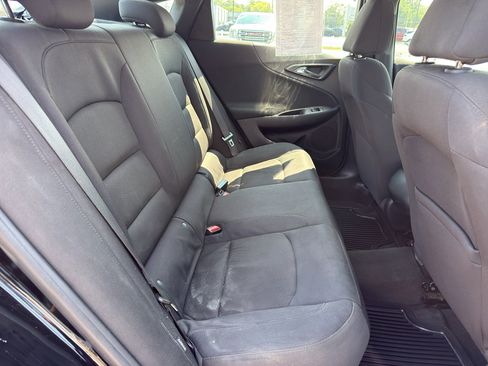 Used 2023 Chevrolet Malibu LS FWD image 9
