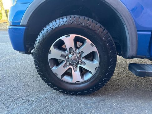 Used 2014 Ford F150 FX4 w/ Equipment Group 402A Luxury image 10