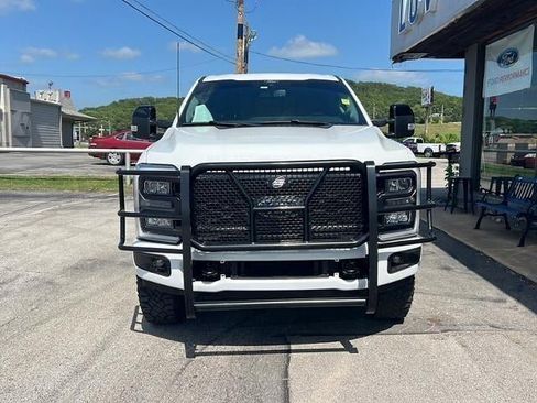 Used 2024 Ford F250 Lariat w/ Tremor Off-Road Package AWD/4WD image 2