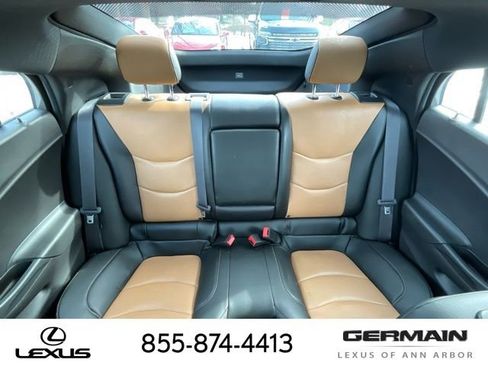 Used 2016 Chevrolet Volt Premier w/ Driver Confidence Package image 16