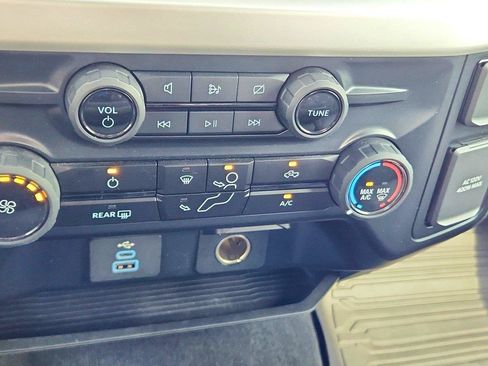 Used 2024 Ford F250 XLT w/ 360-Degree Camera Package AWD/4WD image 30