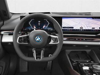 New 2027 BMW 550e xDrive AWD/4WD video 4