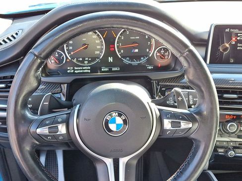 Used 2016 BMW X5 M image 16