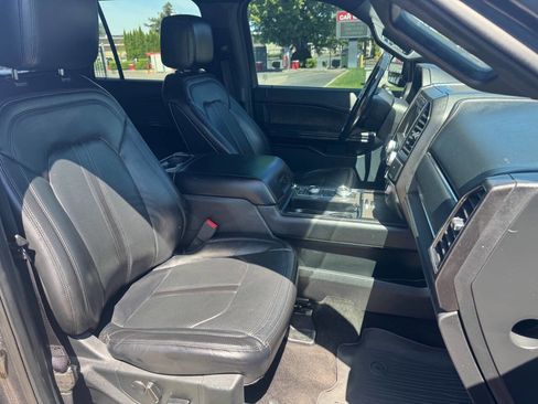 Used 2018 Ford Expedition Max Limited w/ Equipment Group 302A AWD/4WD image 17
