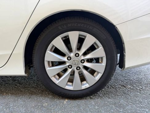 Used 2013 Honda Accord EX-L image 44