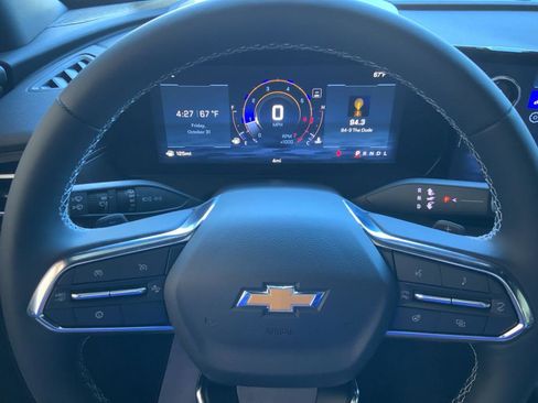 New 2026 Chevrolet Traverse LT w/ LPO, Floor Liner Package image 11