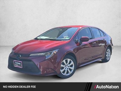 Used 2026 Toyota Corolla LE FWD image 1