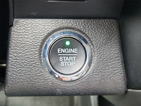 Used 2021 Ford F350 Platinum AWD/4WD image 17