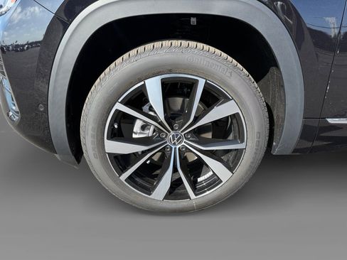 New 2026 Volkswagen Atlas SEL Premium R-Line image 9