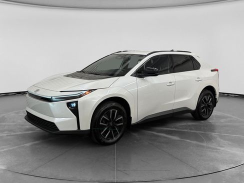Used 2026 Toyota bZ FWD image 1