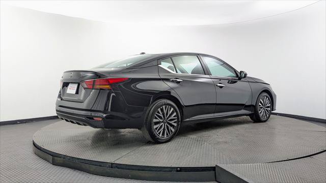 Used 2025 Nissan Altima 2.5 SV FWD image 8