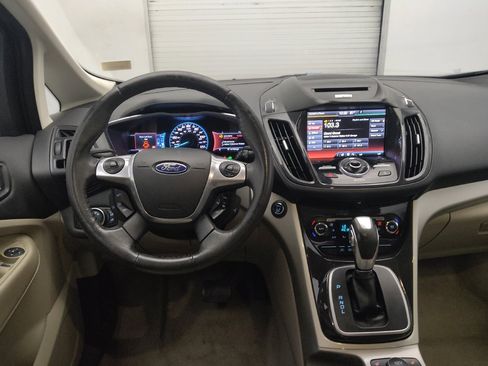 Used 2015 Ford C-MAX Energi SEL w/ Equipment Group 301A FWD image 22