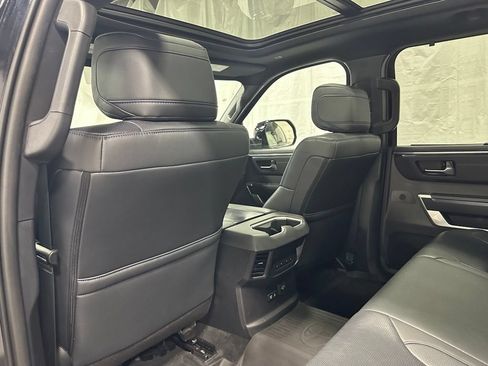 Used 2025 Toyota Tundra Platinum AWD/4WD image 51