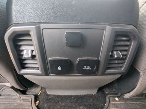 Used 2019 Ford F150 XLT w/ Equipment Group 302A Luxury AWD/4WD image 16