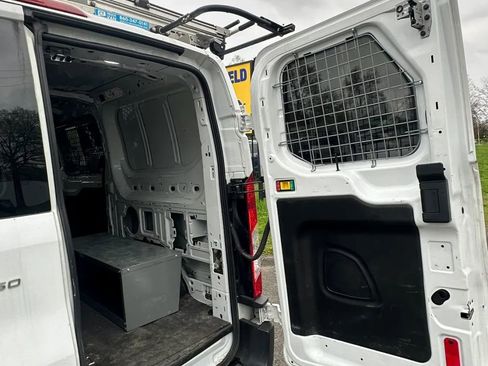 Used 2019 Ford Transit 250 130 Low Roof w/ Exterior Upgrade Package RWD image 12