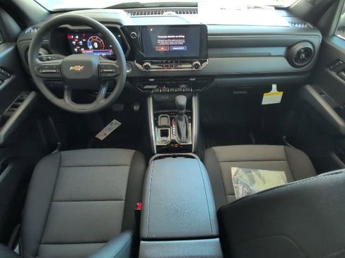 New 2026 Chevrolet Colorado W/T image 5