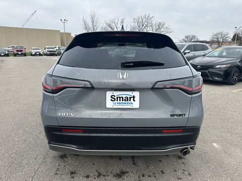 Certified 2025 Honda HR-V Sport image 9